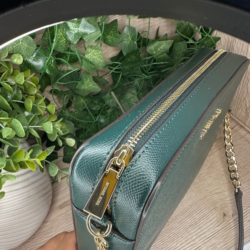 MICHAEL KORS Jet Set Crossbody Bag Teal Green & Gold Accents Saffiano Leather